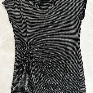 Max Studio Black Ruched Short Sleeve Tee